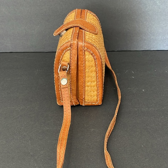 VINAGE BAMBOO CROSSBODY BAG - Picture 7 of 11